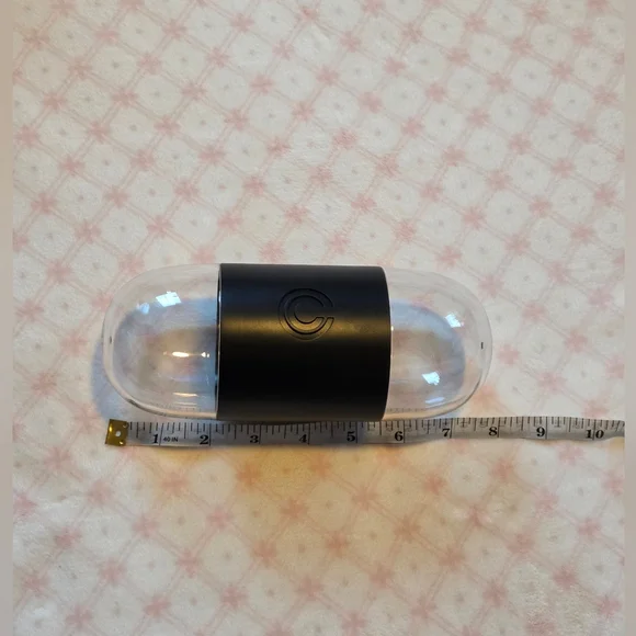 Dragon Ball Capsule-Shaped Glasses Case – Collectible Anime Accessory - Picture 3 of 8